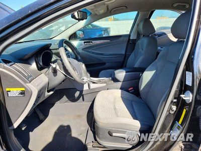 Zdjęcie 7 z 12 samochodu: 2013 HYUNDAI SONATA HYBRID VIN:KMHEC4A4XDA066931 - miniatura