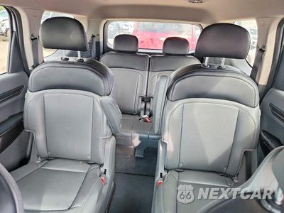 Zdjęcie 10 z 13 samochodu: 2024 KIA EV9 LIGHT VIN:KNDAB5S10R6035228 - miniatura