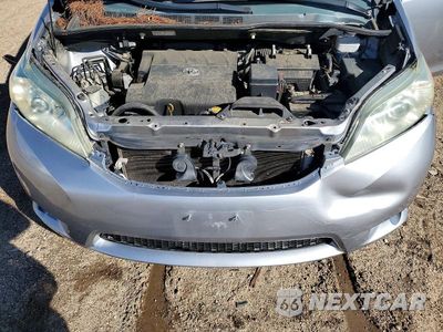Zdjęcie 12 z 13 samochodu: 2011 TOYOTA SIENNA LE VIN:5TDKK3DC4BS134972 - miniatura