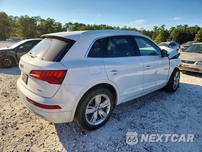 Trzecie zdjęcie samochodu z tyłu: 2019 AUDI Q5 PREMIUM PLUS VIN:WA1BNAFY6K2027704 - miniatura