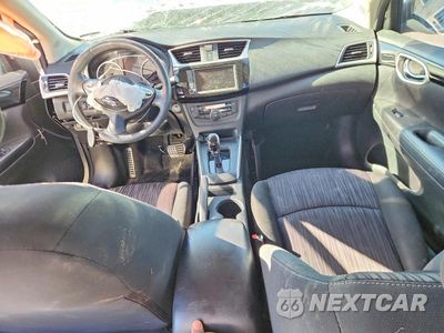 Zdjęcie 8 z 13 samochodu: 2019 NISSAN SENTRA SV VIN:3N1AB7AP5KY443162 - miniatura