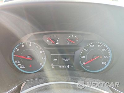 Zdjęcie 9 z 14 samochodu: 2018 CHEVROLET EQUINOX LT VIN:3GNAXJEV0JS607432 - miniatura