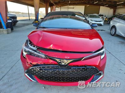 Piąte zdjęcie samochodu w środku: 2025 TOYOTA COROLLA XSE VIN:JTNC4MBE3S3249925 - miniatura