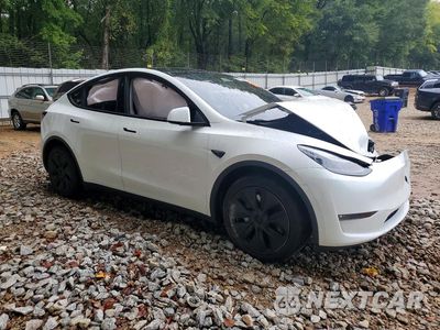 Czwarte zdjęcie samochodu z boku: 2025 TESLA MODEL Y VIN:7SAYGDEE2SF236358 - miniatura