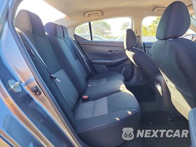 Zdjęcie 10 z 12 samochodu: 2025 NISSAN SENTRA SV VIN:3N1AB8CV2SY308111 - miniatura