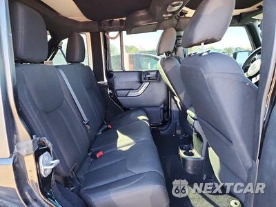 Zdjęcie 11 z 13 samochodu: 2017 JEEP WRANGLER UNLIMITED SPORT VIN:1C4BJWDG3HL576174 - miniatura