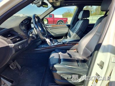 Zdjęcie 7 z 13 samochodu: 2013 BMW X5 XDRIVE50I VIN:5UXZV8C53DL899096 - miniatura