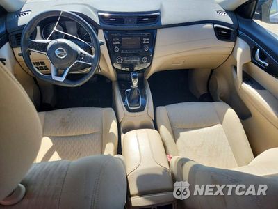 Zdjęcie 8 z 13 samochodu: 2017 NISSAN ROGUE S VIN:JN8AT2MV3HW012685 - miniatura
