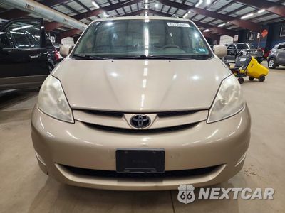 Piąte zdjęcie samochodu w środku: 2008 TOYOTA SIENNA XLE VIN:5TDBK22C28S013332 - miniatura
