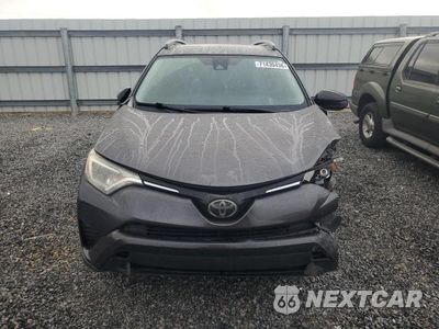 Piąte zdjęcie samochodu w środku: 2018 TOYOTA RAV4 LE VIN:JTMZFREV1JJ736701 - miniatura
