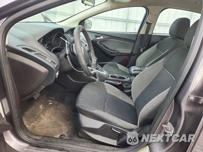 Zdjęcie 7 z 12 samochodu: 2014 FORD FOCUS SE VIN:1FADP3F21EL244873 - miniatura