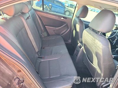 Zdjęcie 10 z 12 samochodu: 2012 VOLKSWAGEN JETTA SE VIN:3VWDX7AJ4CM305075 - miniatura