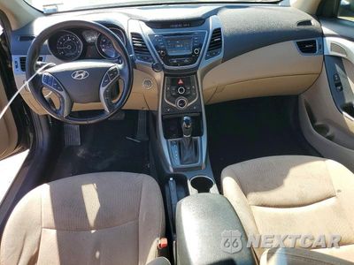 Zdjęcie 8 z 12 samochodu: 2016 HYUNDAI ELANTRA VALUE EDITION VIN:5NPDH4AE5GH734156 - miniatura