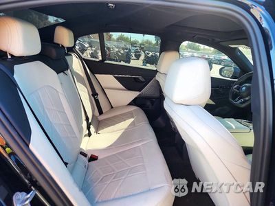 Zdjęcie 10 z 13 samochodu: 2024 BMW I5 EDRIVE 40 VIN:WBY33FK04RCS13192 - miniatura