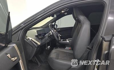 Zdjęcie 12 z 14 samochodu: 2024 BMW IX XDRIVE50 VIN:WB523CF0XRCN85718 - miniatura