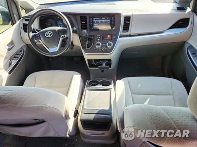 Zdjęcie 8 z 13 samochodu: 2015 TOYOTA SIENNA LE VIN:5TDKK3DC4FS595420 - miniatura