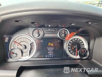 Zdjęcie 9 z 12 samochodu: 2017 RAM 1500 SLT VIN:3C6RR7LT0HG642695 - miniatura