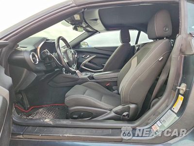 Zdjęcie 7 z 13 samochodu: 2021 CHEVROLET CAMARO LS VIN:1G1FB3DS0M0141571 - miniatura