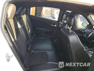 Zdjęcie 10 z 13 samochodu: 2013 CHRYSLER 200 LIMITED VIN:1C3CCBCG4DN628035 - miniatura