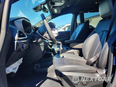 Zdjęcie 7 z 13 samochodu: 2027 CHRYSLER PACIFICA SELECT VIN:2C4RC1BG0VR560242 - miniatura