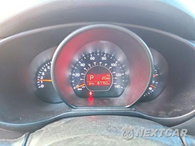 Zdjęcie 9 z 12 samochodu: 2018 KIA SOUL + VIN:KNDJP3A59J7505412 - miniatura