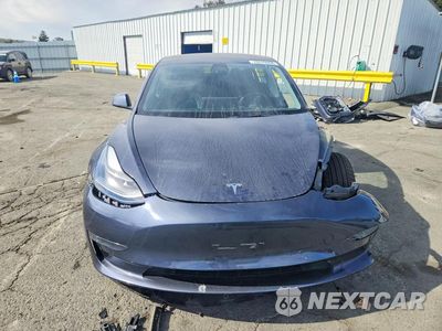 Piąte zdjęcie samochodu w środku: 2022 TESLA MODEL 3 VIN:5YJ3E1EB4NF123839 - miniatura