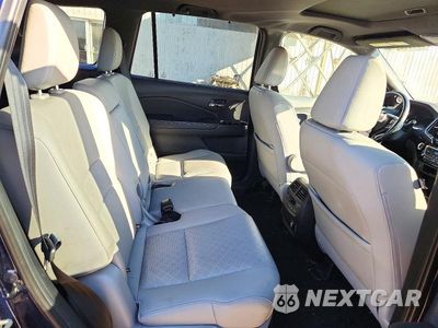 Zdjęcie 11 z 13 samochodu: 2019 HONDA PASSPORT TOURING VIN:5FNYF8H95KB002799 - miniatura