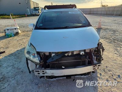 Piąte zdjęcie samochodu w środku: 2015 TOYOTA PRIUS TWO VIN:JTDKN3DU6F0397778 - miniatura