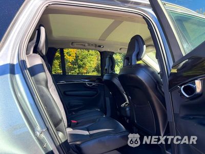 Zdjęcie 7 z 14 samochodu: 2017 VOLVO XC90 T6 VIN:YV4A22PK8H1105678 - miniatura