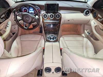 Zdjęcie 8 z 12 samochodu: 2017 MERCEDES-BENZ C 300 4MATIC VIN:55SWF4KB8HU193797 - miniatura