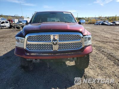 Piąte zdjęcie samochodu w środku: 2017 RAM 1500 LARAMIE VIN:1C6RR7NM1HS880179 - miniatura