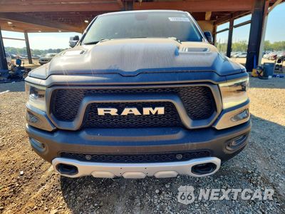 Piąte zdjęcie samochodu w środku: 2019 RAM 1500 REBEL VIN:1C6SRFLT9KN618440 - miniatura