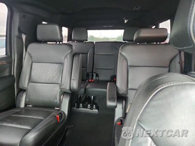 Zdjęcie 10 z 13 samochodu: 2021 CHEVROLET SUBURBAN C1500 LT VIN:1GNSCCKD1MR147406 - miniatura