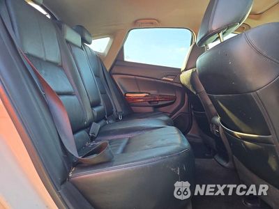 Zdjęcie 10 z 12 samochodu: 2011 HONDA ACCORD CROSSTOUR EXL VIN:5J6TF1H5XBL002299 - miniatura