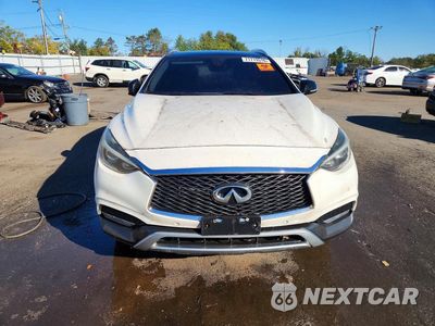 Piąte zdjęcie samochodu w środku: 2017 INFINITI QX30 PREMIUM VIN:SJKCH5CR4HA026777 - miniatura