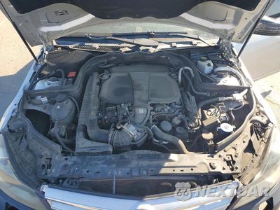 Zdjęcie 11 z 12 samochodu: 2013 MERCEDES-BENZ C 300 4MATIC VIN:WDDGF8AB7DR257059 - miniatura