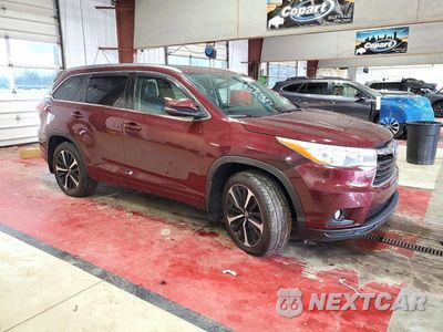 Czwarte zdjęcie samochodu z boku: 2016 TOYOTA HIGHLANDER XLE VIN:5TDJKRFHXGS312155 - miniatura