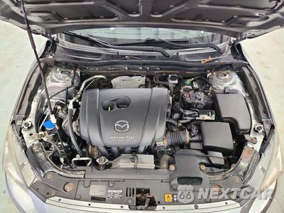 Zdjęcie 11 z 12 samochodu: 2016 MAZDA 3 SPORT VIN:JM1BM1T78G1320876 - miniatura