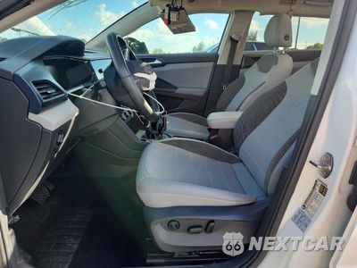 Zdjęcie 7 z 14 samochodu: 2022 VOLKSWAGEN TAOS SE VIN:3VVTX7B22NM018098 - miniatura