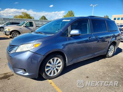 2017 TOYOTA SIENNA LE 5TDJZ3DCXHS177194 - główne zdjęcie licytacji z USA - miniatura