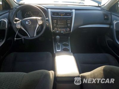Zdjęcie 8 z 12 samochodu: 2015 NISSAN ALTIMA 2.5 S VIN:1N4AL3AP7FN912229 - miniatura
