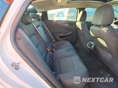 Zdjęcie 10 z 12 samochodu: 2017 CHEVROLET MALIBU LT VIN:1G1ZE5ST0HF154240 - miniatura