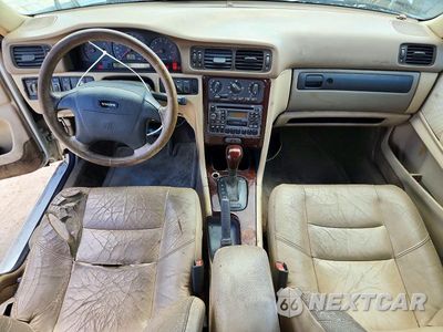 Zdjęcie 8 z 12 samochodu: 2000 VOLVO V70 BASE VIN:YV1LW61J3Y2693730 - miniatura