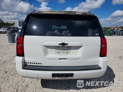 Zdjęcie 6 z 13 samochodu: 2018 CHEVROLET SUBURBAN C1500 LT VIN:1GNSCHKC9JR327751 - miniatura