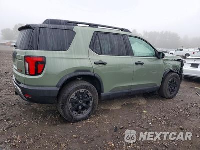 Trzecie zdjęcie samochodu z tyłu: 2026 HONDA PASSPORT TRAILSPORT ELITE VIN:5FNYF9H85TB093880 - miniatura