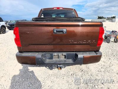 Zdjęcie 6 z 12 samochodu: 2015 TOYOTA TUNDRA 1794 EDITION VIN:5TFGY5F16FX175406 - miniatura