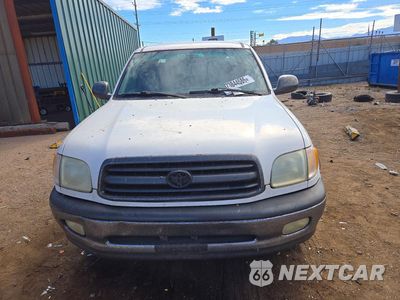 Piąte zdjęcie samochodu w środku: 2001 TOYOTA TUNDRA SR5 VIN:5TBBT44101S203729 - miniatura