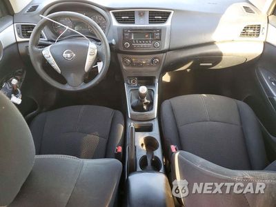 Zdjęcie 8 z 13 samochodu: 2016 NISSAN SENTRA S VIN:3N1AB7AP9GY249998 - miniatura