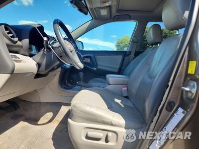 Zdjęcie 7 z 13 samochodu: 2010 TOYOTA RAV4 LIMITED VIN:JTMDK4DV9AD014272 - miniatura