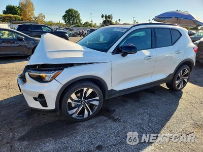 2024 VOLVO XC40 PLUS YV4L12UL2R2288631 - główne zdjęcie licytacji z USA - miniatura